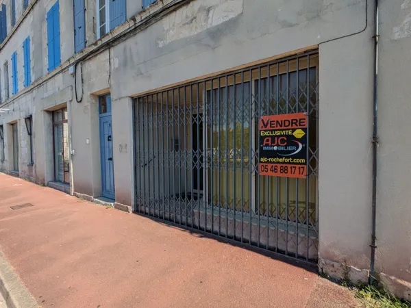 Local commercial 51 m²