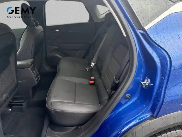 Renault Captur mild hybrid 160 edc — photo 39
