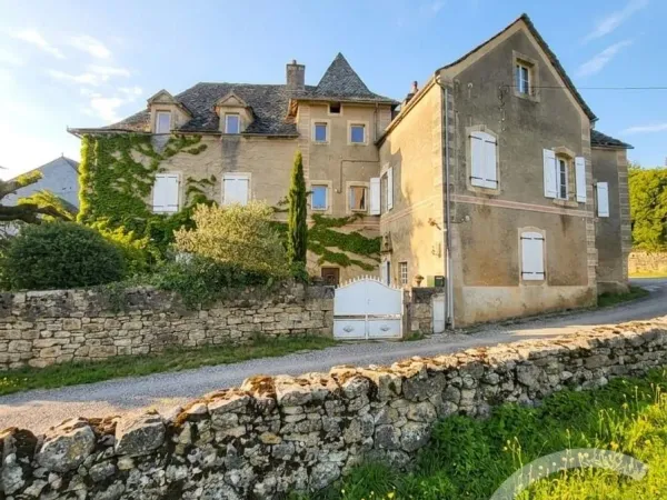 Vends maison - 252m²