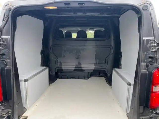 Opel Vivaro ca fixe l2 2.0 diesel 180 ch bva8 — photo 6