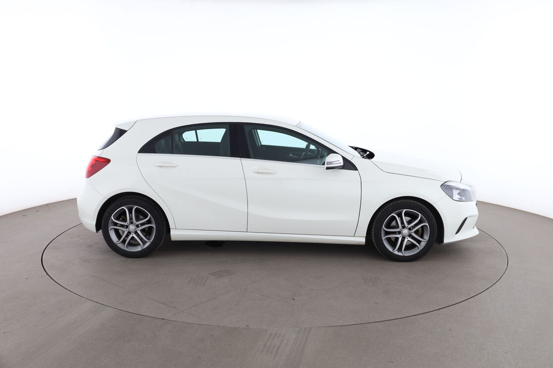Mercedes-Benz Classe A 180 Inspiration — photo 6