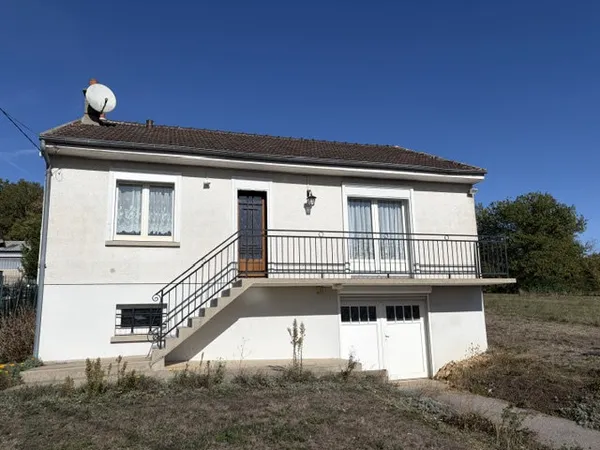 Maison édifiée sur sous sol total
