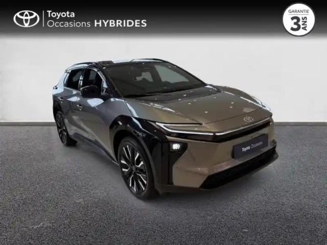 Toyota Bz4X 224ch 22kw grande autonomie collection mc25 — photo 8