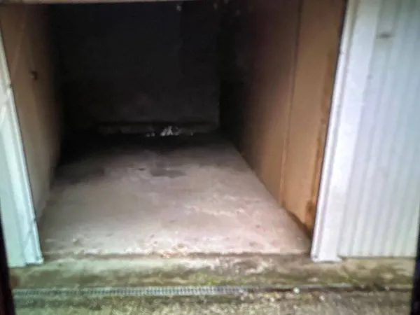 Parking 13 m²