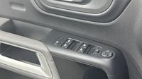 Citroen C5 Aircross Hybrid 225ch Shine e-EAT8 — photo 16