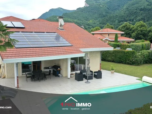 Maison 5 pièces 136 m²
