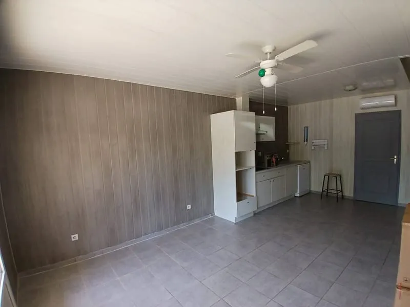 Photo 18