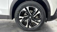 Peugeot 2008 1.5 BlueHDi 130ch S&S Allure EAT8 — photo 20