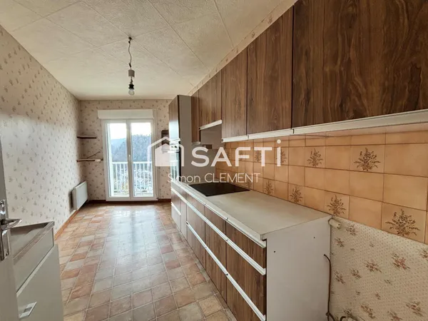 Appartement avec cave et garage