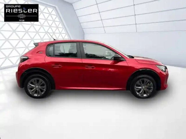 Peugeot 208 electrique 50 kwh 136ch — photo 4