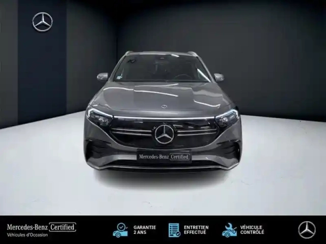 Mercedes Eqa 250+ amg line — photo 28