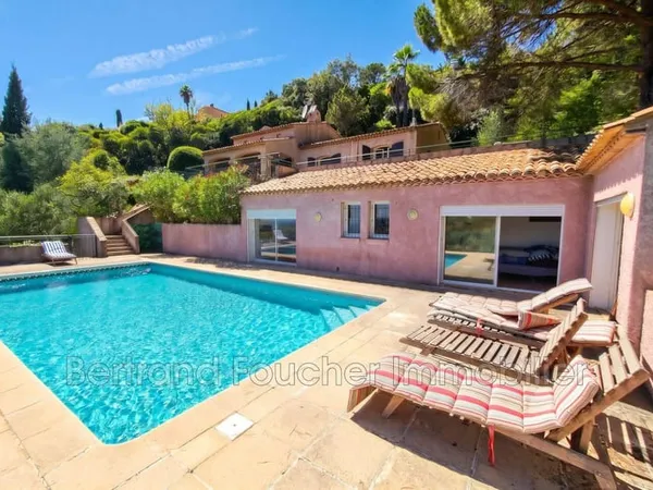 Maison 8 pièces 200 m²