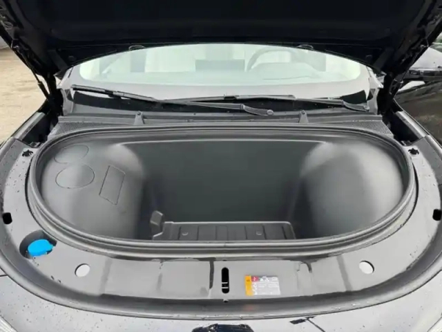 Mg Mgs6 luxury 77 kwh — photo 12