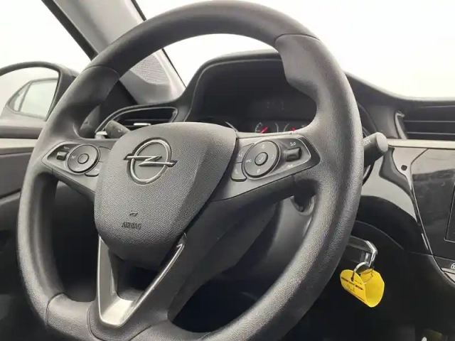 Opel Corsa 1.5 diesel 100 ch bvm6 — photo 29