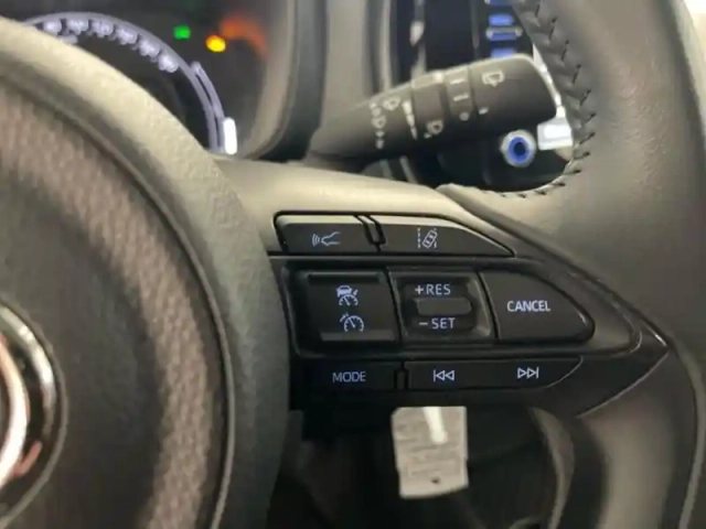 Toyota Aygo X 1.0 vvt-i 72ch dynamic my23 — photo 12