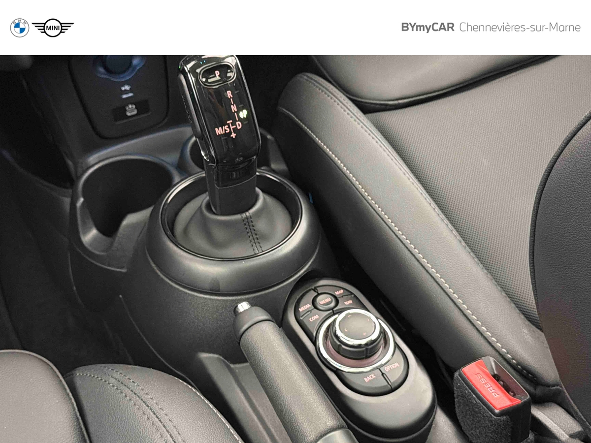 Mini Hatch 3 Portes Cooper 136 ch DKG7 — photo 24