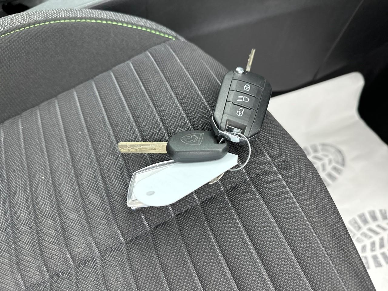 Peugeot 208 puretech 75 s&s bvm5 active — photo 32