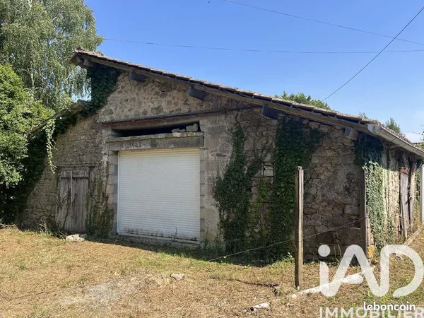 Terrain 576 m² Ménigoute