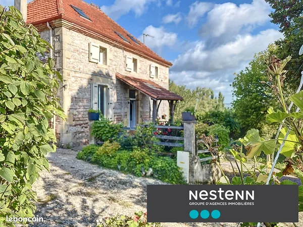 Propriété 5 pièces 150 m²