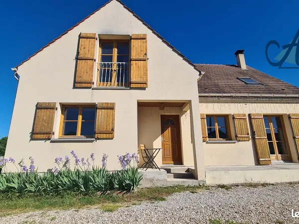 Maison 5 pièces 146 m²