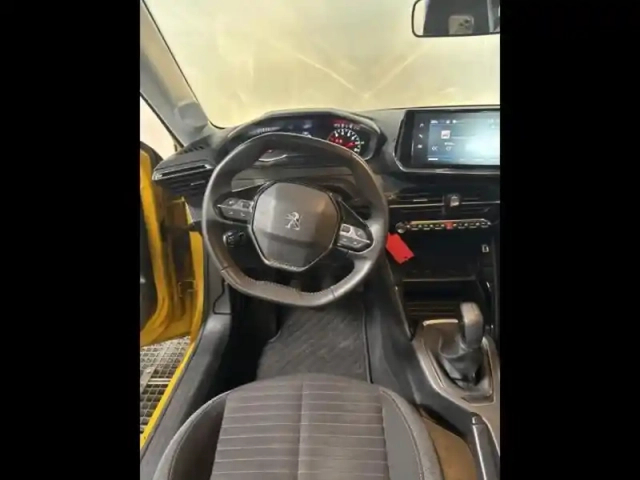 Peugeot 208 1.2 puretech 75ch s&amp;s like 2023 — photo 7