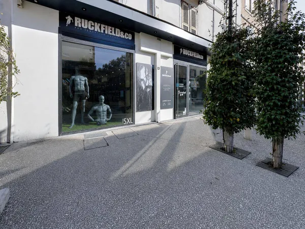 Local commercial 87 m²