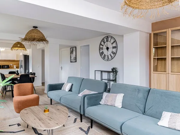 Coliving Olivet - maison rénovée 8 ch. SDE privée