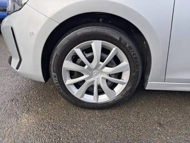 Opel Corsa 1.2 75 ch bvm5 — photo 13