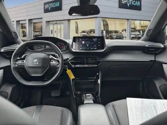 Peugeot 2008 puretech 130 s&amp;s eat8 allure — photo 10