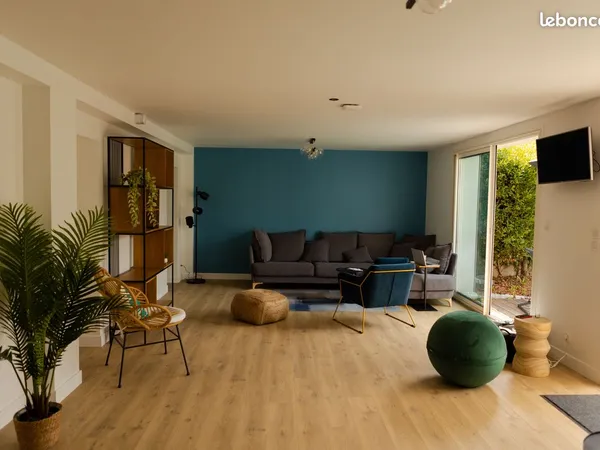 Maison t6 a louer