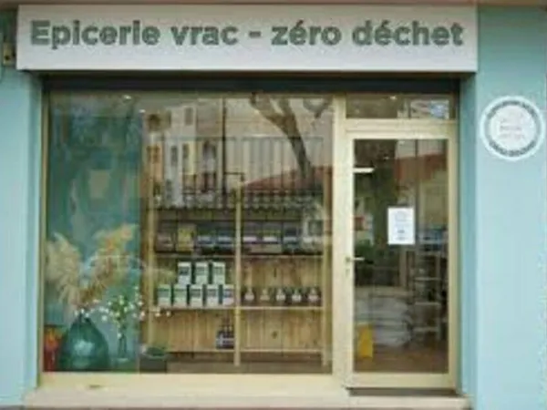 Commerce 48 m²