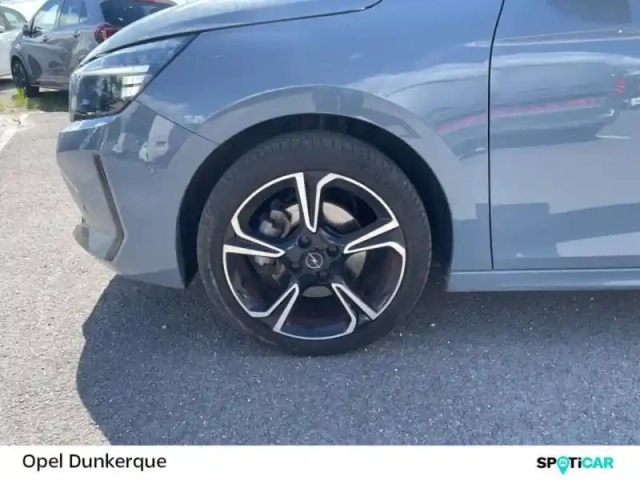 Opel Corsa 1.2 turbo 100ch gs — photo 9