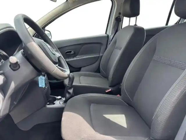 Dacia Sandero 1.0 sce 75ch ambiance 4cv — photo 7