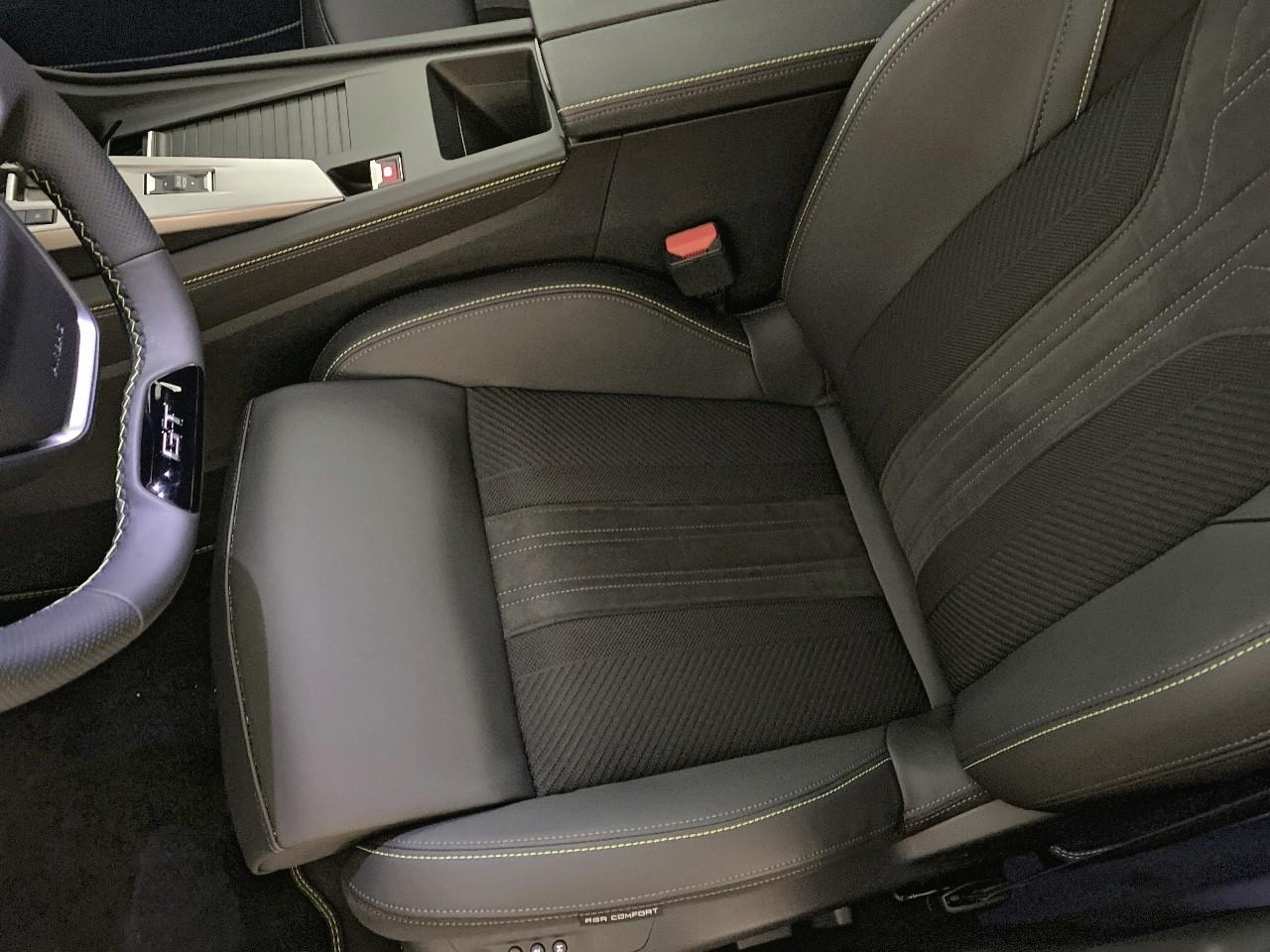 Peugeot 408 hybrid 145 e-dcs6 gt — photo 9