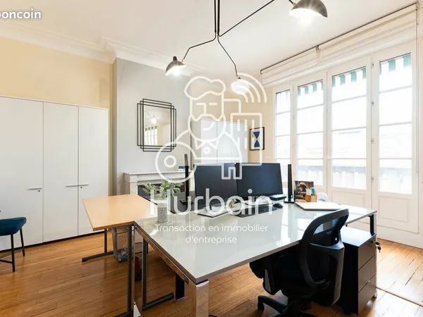 Bureaux 172 m² CLERMONT FERRAND