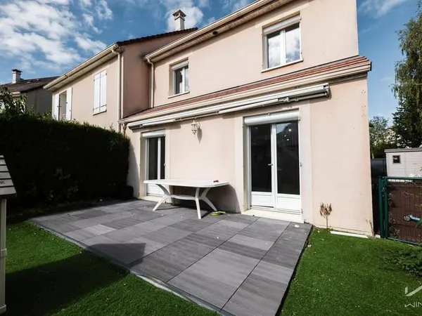 Maison 5 pièces 120 m²