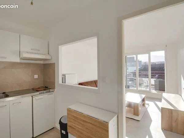 Studio 1 pièce 22 m²