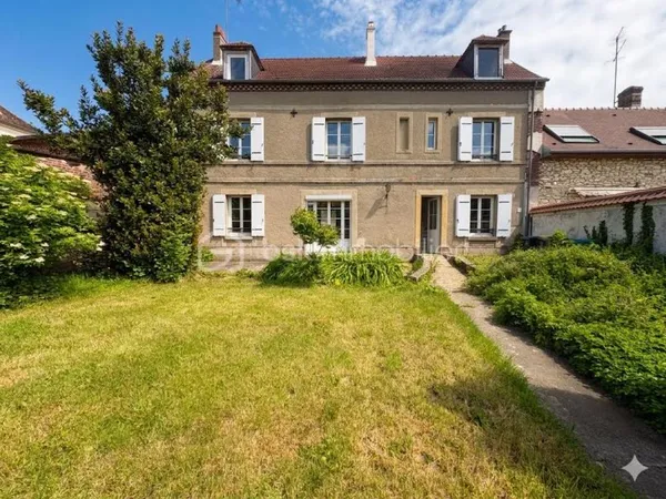 Propriété 5 pièces 129 m²