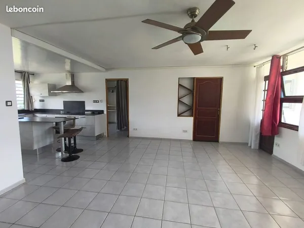 Appartement 4 pièces 77 m²