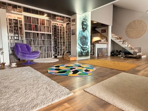 A vendre très beau duplex atypique 4 pièces avec garage