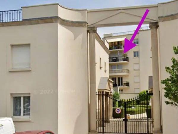 Très Bel Appartement 94 m2 avec Terrasse, Garage, Cave et Ascenseur