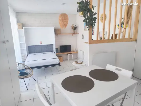 Location studio meublé