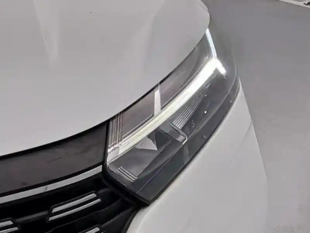 Dacia Sandero 1.0 sce 65ch confort -22 — photo 3
