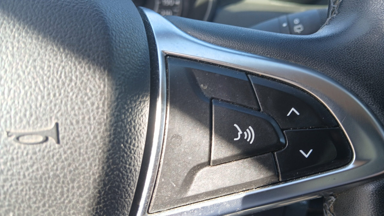 Dacia Duster Blue dCi 115 4x4 — photo 17
