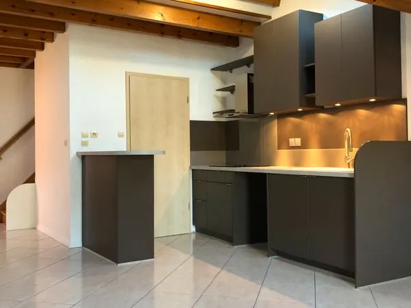 Hagondange très joli F2/F3 duplex dans maison 70m²