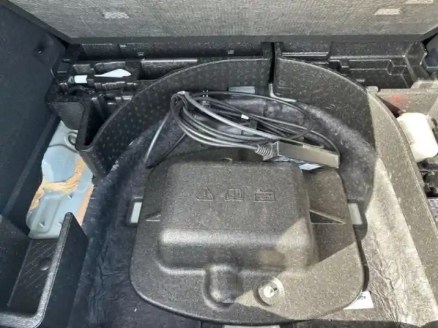 Ford Kuga 2.5 duratec 225ch phev st-line x bva — photo 10