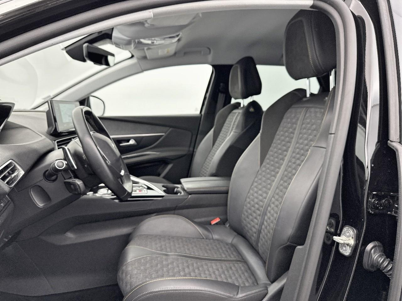 Peugeot 3008 hybrid 225 e-eat8 roadtrip — photo 9