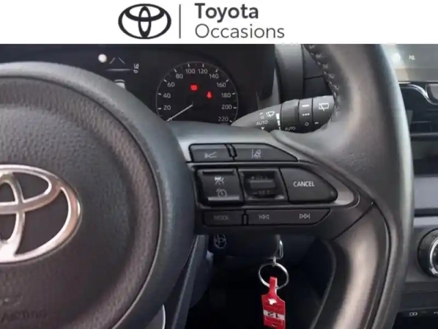 Toyota Yaris 120 vvt-i dynamic business 5p mc24 — photo 9