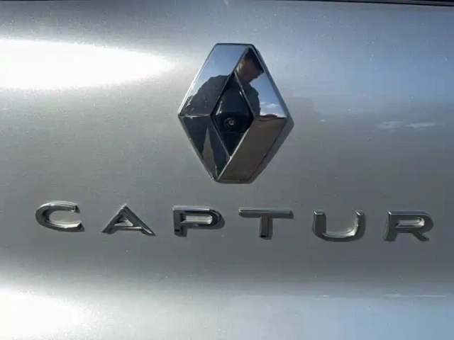 Renault Captur tce 100 gpl — photo 57