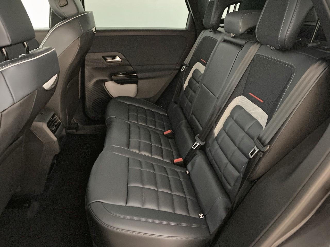 Citroën C5 Aircross hybride 145 ch e-dcs6 max — photo 10